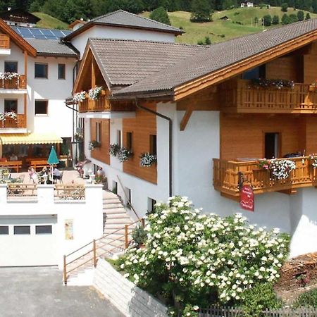Hotel Tonnerhof Racines Esterno foto