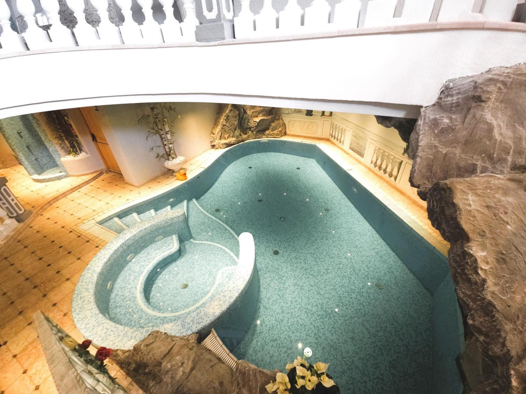 Hotel Tonnerhof Racines Esterno foto