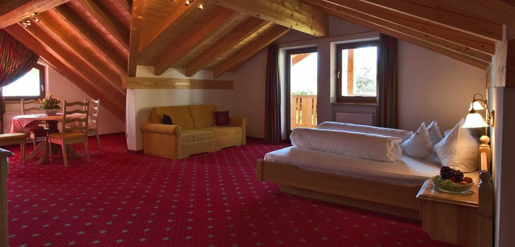 Hotel Tonnerhof Racines Esterno foto